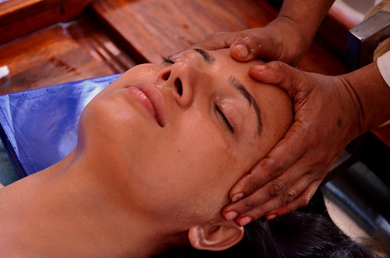 Ganga Vatika Ayurveda Bhavan Hotell Rishīkesh Exteriör bild