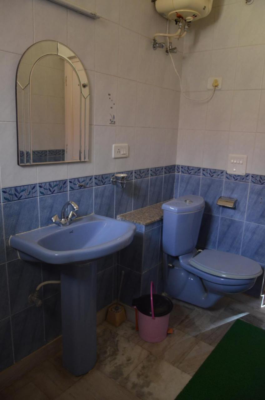 Ganga Vatika Ayurveda Bhavan Hotell Rishīkesh Exteriör bild