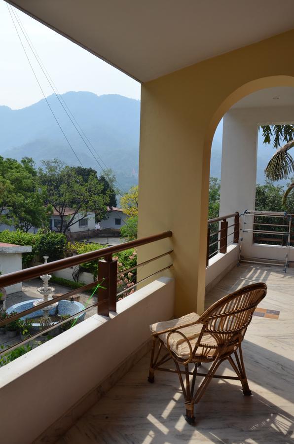 Ganga Vatika Ayurveda Bhavan Hotell Rishīkesh Exteriör bild