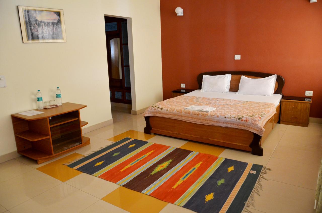 Ganga Vatika Ayurveda Bhavan Hotell Rishīkesh Exteriör bild