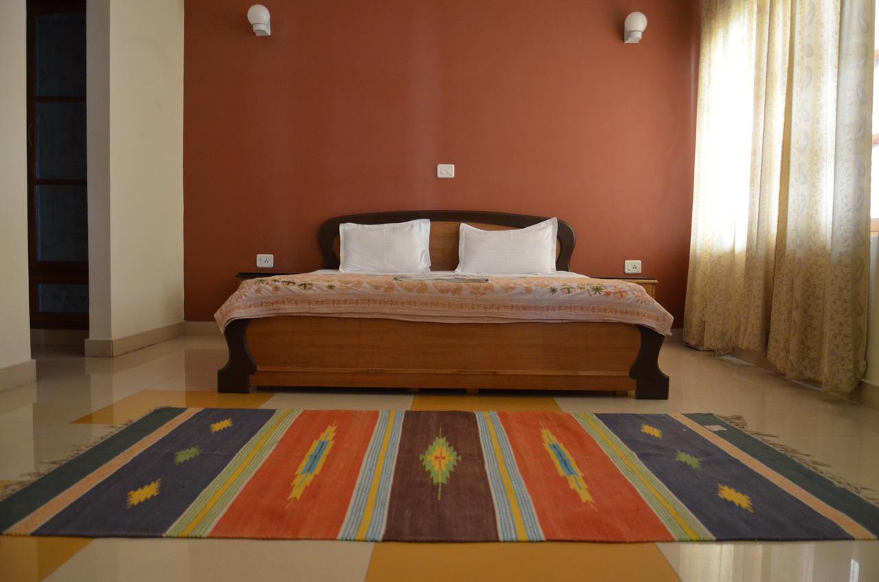Ganga Vatika Ayurveda Bhavan Hotell Rishīkesh Exteriör bild