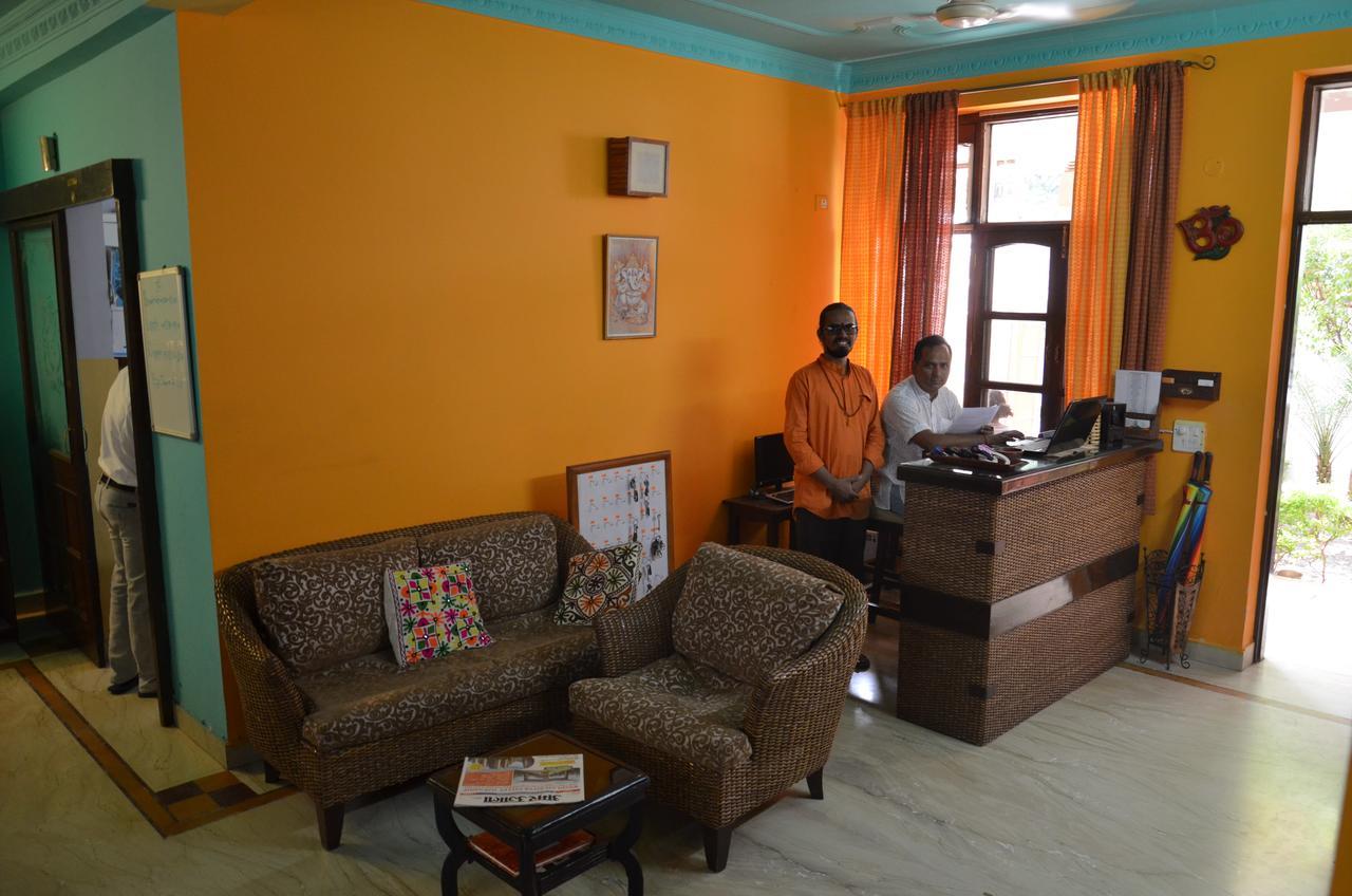 Ganga Vatika Ayurveda Bhavan Hotell Rishīkesh Exteriör bild
